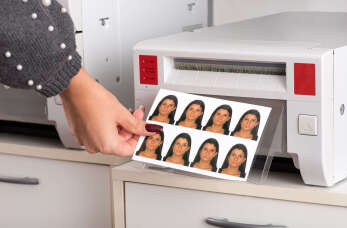 Jakie wymagania musi spełniać zdjęcie do dowodu osobistego? Foto Lido. Sklep z art. Fotograficznymi