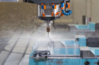 Cięcie wodą metali z firmą Euro Standard