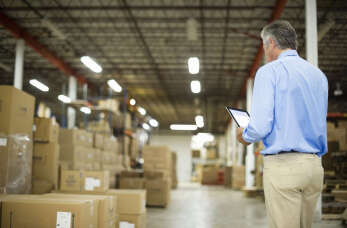 Sprawdź, dlaczego obsługę towarów w eksporcie warto powierzyć agencji celnej Gigamper z Pruszkowa.