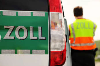 Czym dokładnie jest w stanie zająć się agencja celna?