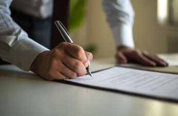 Na czym polega poświadczenie dziedziczenia w Kancelarii Notarialnej Jarosława Becha?