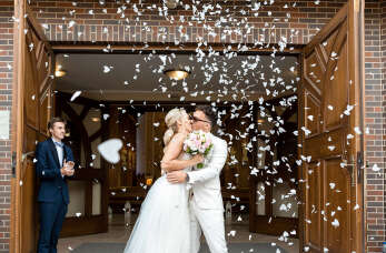 Czym wyróżnia się reportaż ślubny? Wyjaśnia Aleksandra Stępień z pracowni PASSIONFOTO 