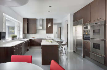 Dlaczego warto zainwestować w meble na zamówienie? - Sławek Stolarz 