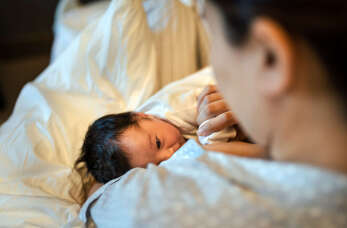 Co warto wiedzieć o wizytach patronażowych realizowanych przez położną Ilonę Lesiak?