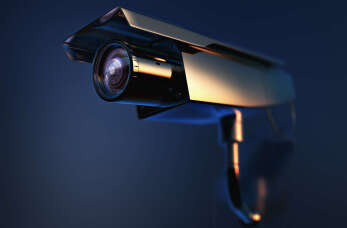 Firma Dipol – dlaczego warto zainstalować monitoring domu jednorodzinnego?