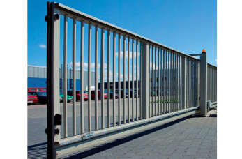  Ogrodzenia przemysłowe w ofercie Bramsystem - solidność i estetyka