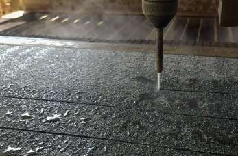 Euro Standard: Kreatywne zastosowania cięcia wodą w tworzeniu ozdobnych detali architektonicznych