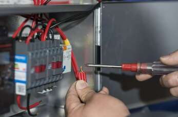 Stacje elektroenergetyczne - montaż urządzeń i konfiguracja zabezpieczeń w ofercie ABC Energetyki s.c. 