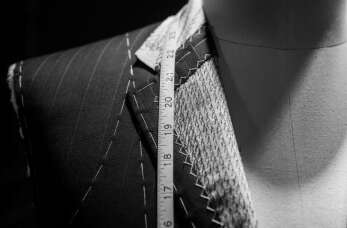 Jak wykonywane są ubrania szyte na miarę? Pracownia Krawiecka Małgorzata Miller