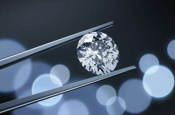 Biżuteria od firmy Jubilerskiej Gold Stone – prosty sposób na wyrażenie stylu