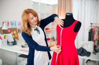 Dobra krawcowa – sekret każdej stylowej kobiety. Pracownia Krawiecka Jolanta Karczewska