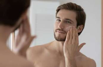 Kosmetyki dla mężczyzn: jak dbać o swoją skórę z produktami APCOS Cosmetics?