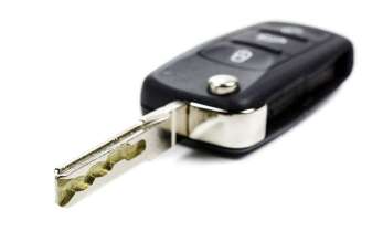 Kramer Centrum kluczy: Naprawa immobilizerów - jak uniknąć problemów z uruchomieniem samochodu?