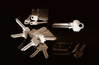 Jakie klucze można dorobić i do kogo się udać? - Auto Klucz