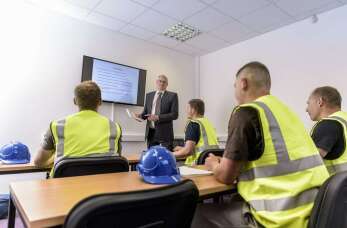 Szkolenia pracowników z zakresu ppoż. z firmą Usługi Bhp i P-Poż Robert Sowa