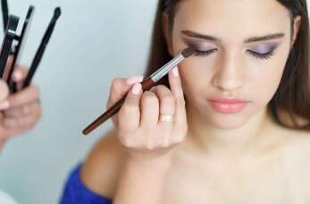 Czy warto zdecydować się na makijaż permanentny? - oferta Kliniki Urody Żelazna 5