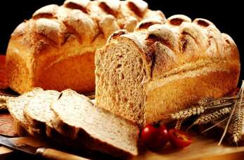 Czym wyróżnia się pieczywo z rodzinnych piekarni, takich jak Piekarnia Oskroba?