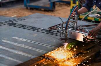 Kurs ręcznego cięcia plazmowego – czy to dla Ciebie? Welders Factory