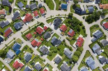 Czym jest umowa o ustanowienie służebności gruntowej i kiedy można z niej skorzystać?