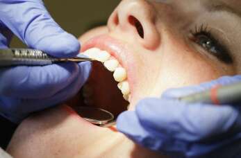 Prywatna Specjalistyczna Praktyka Stomatologiczna Mieczysława Przybylska-Sikorska: Stomatologia zachowawcza - czym jest i jakie zabiegi się do niej zaliczają?