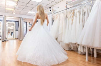 Najważniejsza sukienka w życiu kobiety