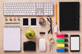 Szukasz pięknego i doskonale wykonanego produktu na prezent, zapoznaj się z ofertą sklepów z artykułami papierniczymi, szkolnymi i biurowymi