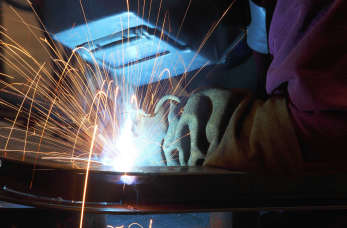 Jak przebiega proces spawania aluminium?