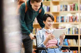 Dzień Osób Niepełnosprawnych. Jak możesz pomóc na co dzień?