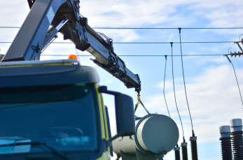 Naprawy bieżące urządzeń transportu bliskiego – co najczęściej obejmują?