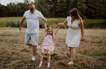 Dziewczyna z kreskami: Sesja rodzinna - jak przygotować się do wspólnego zdjęcia?