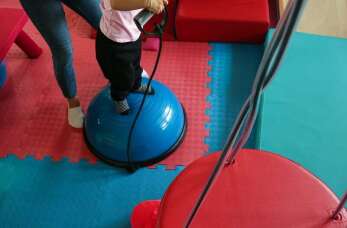 Usługi rehabilitacyjne dla dzieci w Łodzi - Pewnym krokiem