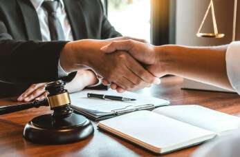 Umowy zamiany – kluczowe aspekty i podatki