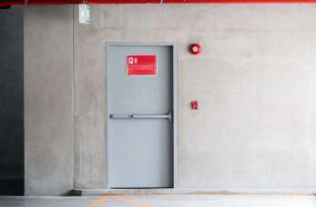 Przeciwpożarowe bramy przesuwne – Ddoors