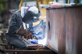 Bezpieczeństwo spawania konstrukcji ogrodowych