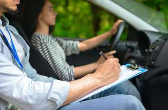 Kursy teoretyczne i praktyczne w Duo Akademii Nauki Jazdy