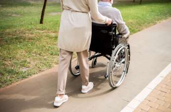 Dom Seniora A w Sercu Maj – Wsparcie i Aktywności dla Seniorów