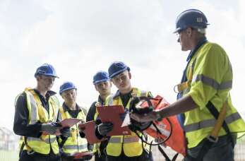 Kursy UDT w Zielonej Górze – zdobywaj kwalifikacje