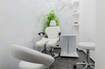 Oczyszczanie wodorowe – nowoczesna pielęgnacja twarzy