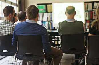 Szkolenia wstępne BHP - klucz do bezpieczeństwa w pracy