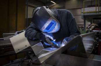 Jak dokonać oceny umiejętności spawacza?