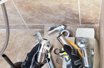 Całodobowe usługi hydrauliczne w Warszawie