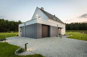 Wybór wiaty garażowej – kluczowe aspekty