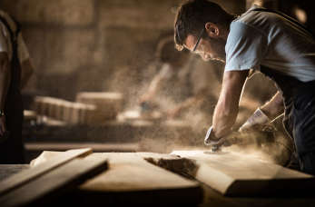 Jakie prasy pneumatyczne znajdziemy w ofercie firmy Dresomet?