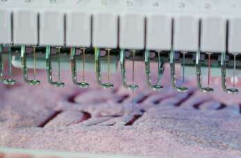 Produkcja tkanin pod haft w Tkalni Olejnik