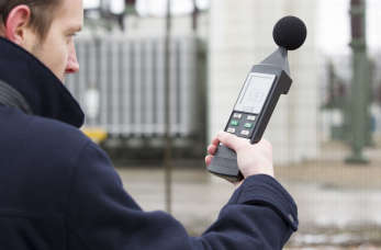 Hałas w zakładzie pracy