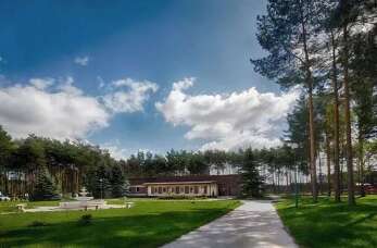 Obozy sportowe – rozwój fizyczny i mentalny młodzieży