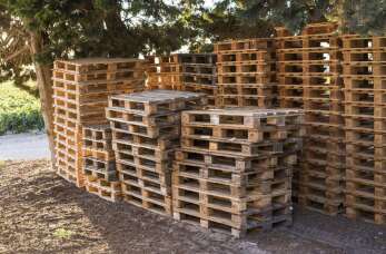Używane palety drewniane – ekologiczne rozwiązanie dla firm