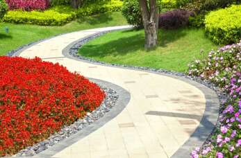 Projekt ogrodu - klucz do pięknej przestrzeni zewnętrznej