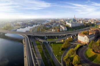 Zwiedzanie Warszawy z przewodnikiem – odkryj architekturę