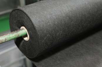 Wybór agrowłókniny – klucz do sukcesu w ogrodnictwie